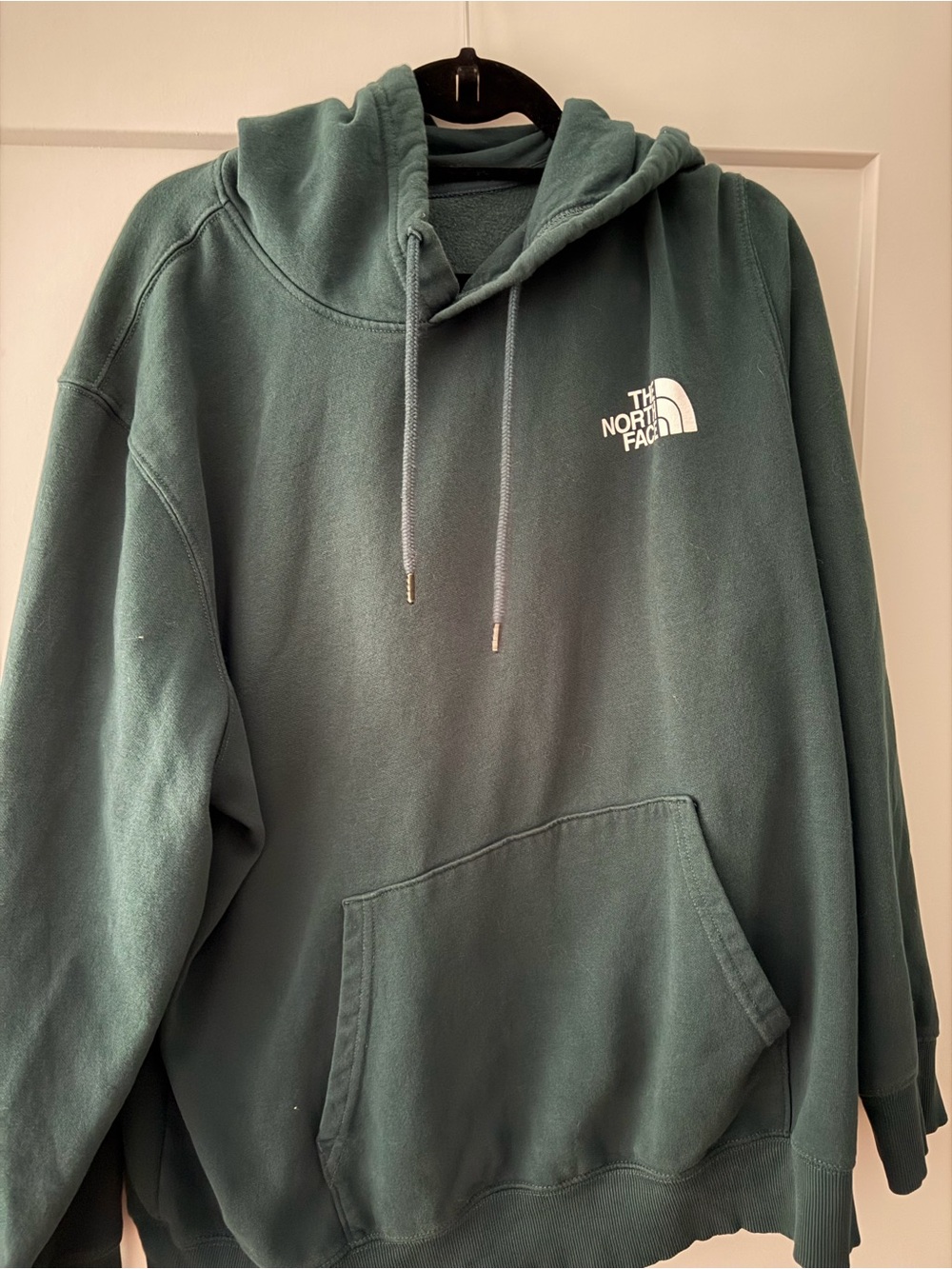 The North Face Men’s hooded sweatshirt